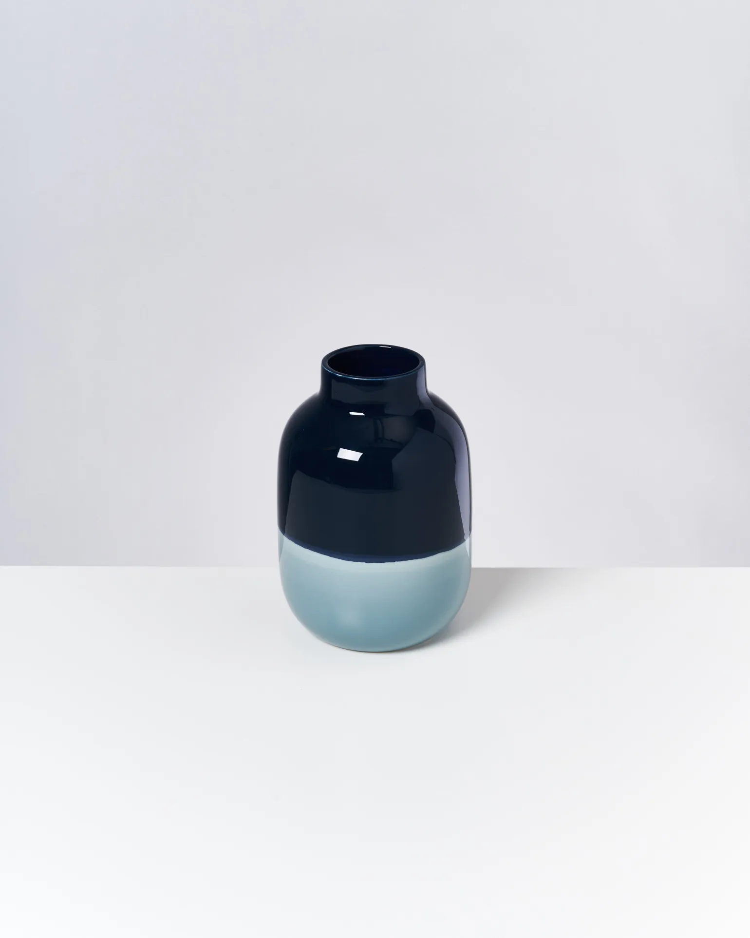 Nuno Vase M dunkelblau graublau